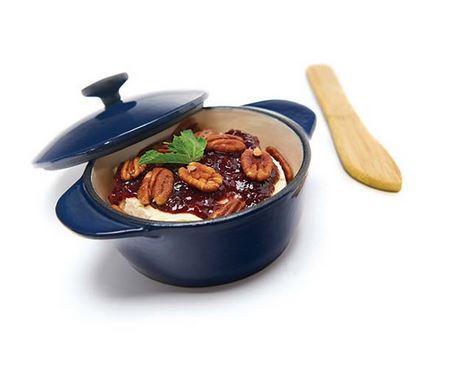 BroilKingCastIronMiniRoasterCookingCurry.jpg BroilKingCastIronMiniRoasterCookingCurry.jpg