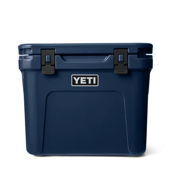 Yeti Roadie 32 Navy 10032200000 3 Yeti Roadie 32 Navy 10032200000 3